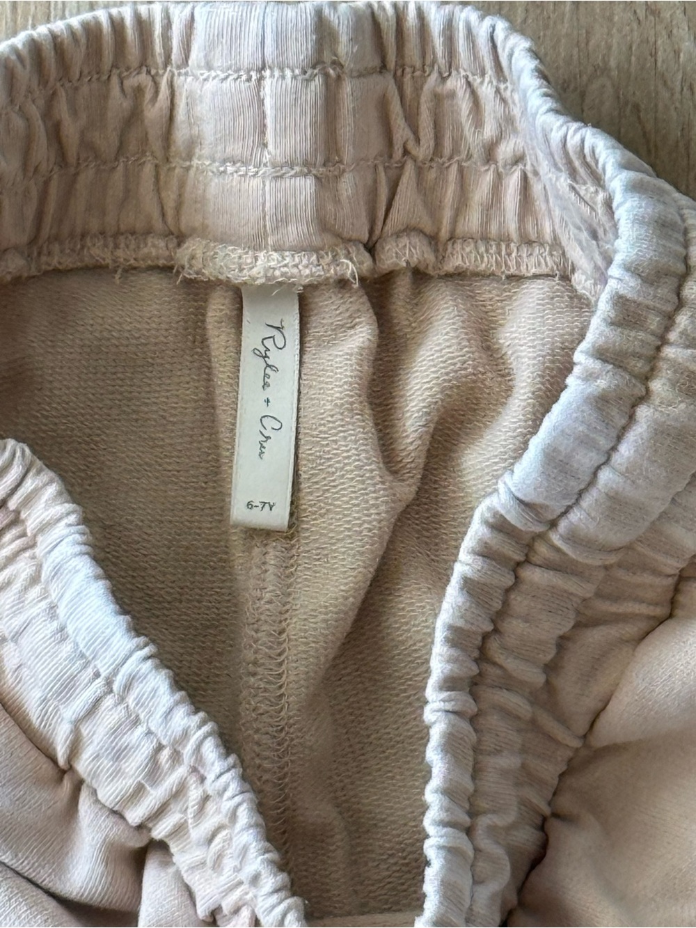 Rylee + Cru Relaxed Short In Oat - Picture 3 of 4